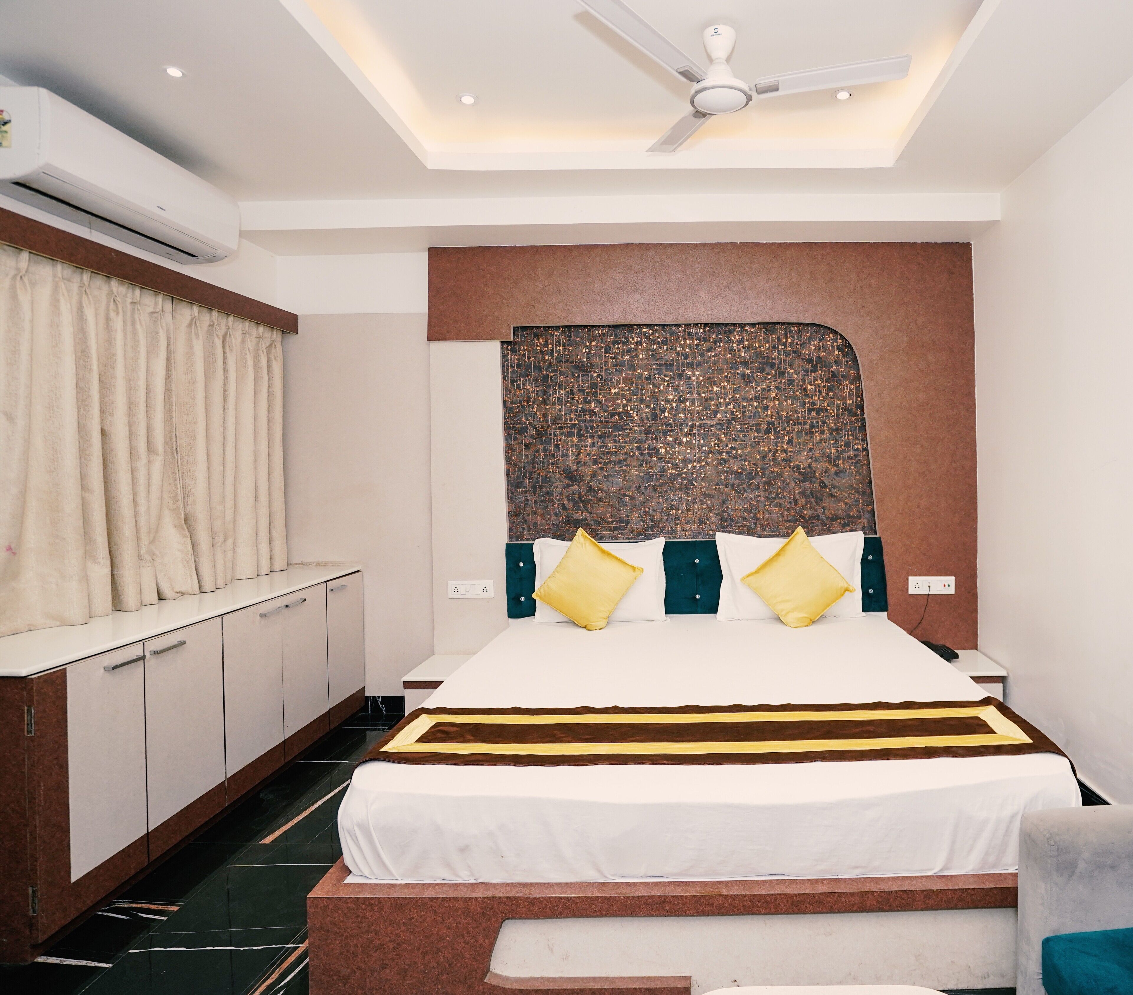 Quarto luxo | Wi-Fi de cortesia