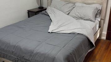 2 bedrooms, free WiFi, bed sheets