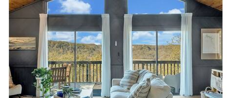 TV connectée, cheminée