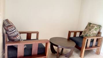 Double Room, Balcony | Living area