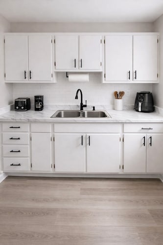 Cozy 2BR in Lake Worth - Near Beach - Downtown - Full Kitchen