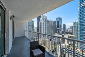 Property grounds - Stylish 1BR Brickell Retreat Walk to Everything (Miami)