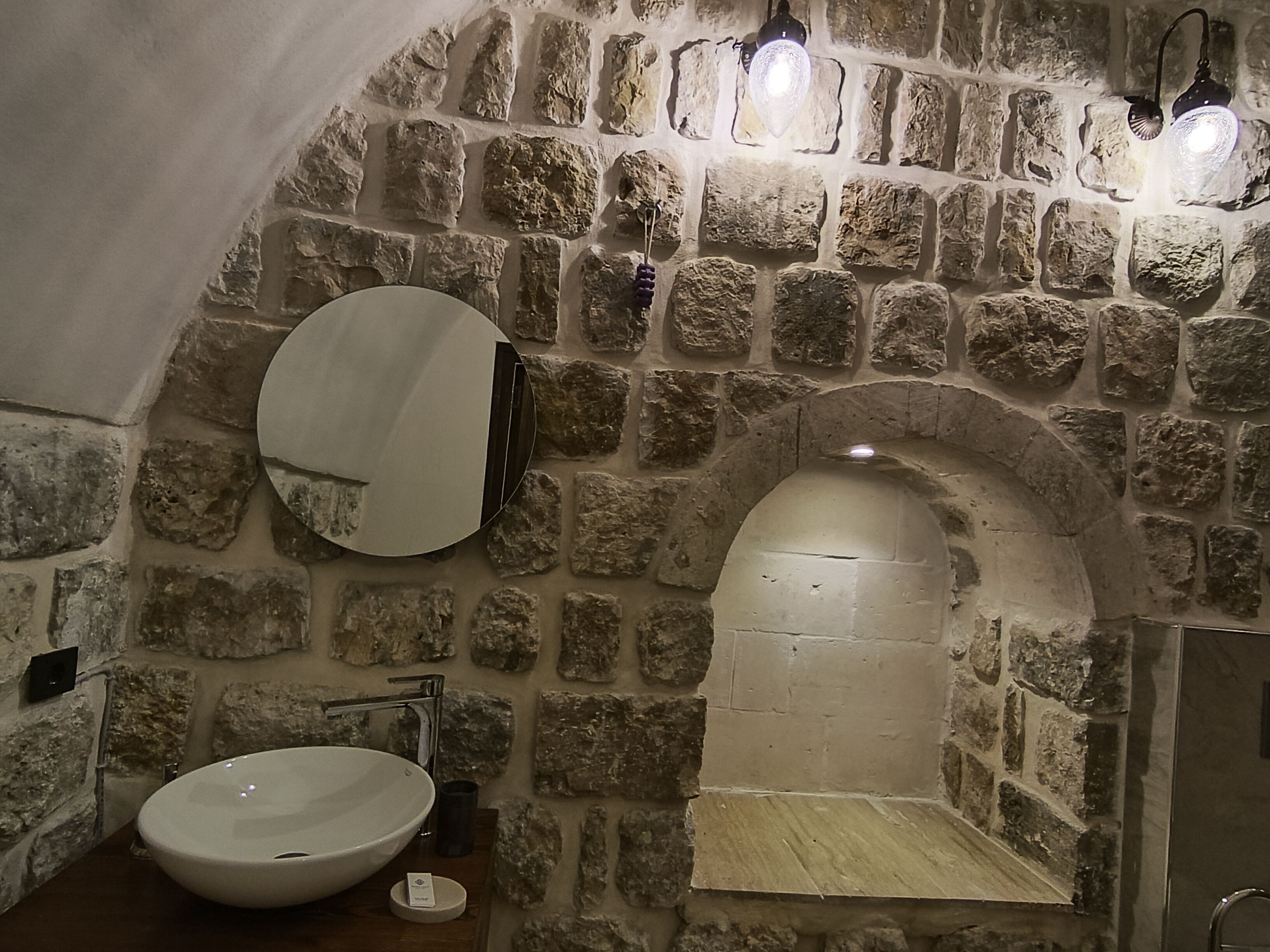 Superior-rum | Badrum | Hårtork, handdukar, tvål och schampo