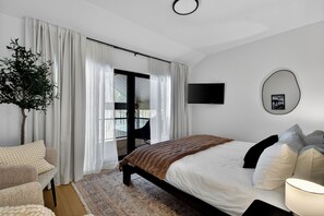 Kondominium Superior, pemandangan gunung | Didekorasi berbeda-beda dan dilengkapi dengan perabotan berbeda-beda