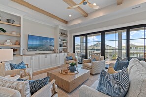 TV - New Luxury Home, Private Pool, Elevator, Ocnfrnt Pool Access, Easy Beach Access (Ocean Isle Beach)