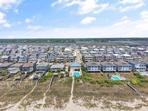 Exterior - New Luxury Home, Private Pool, Elevator, Ocnfrnt Pool Access, Easy Beach Access (Ocean Isle Beach)
