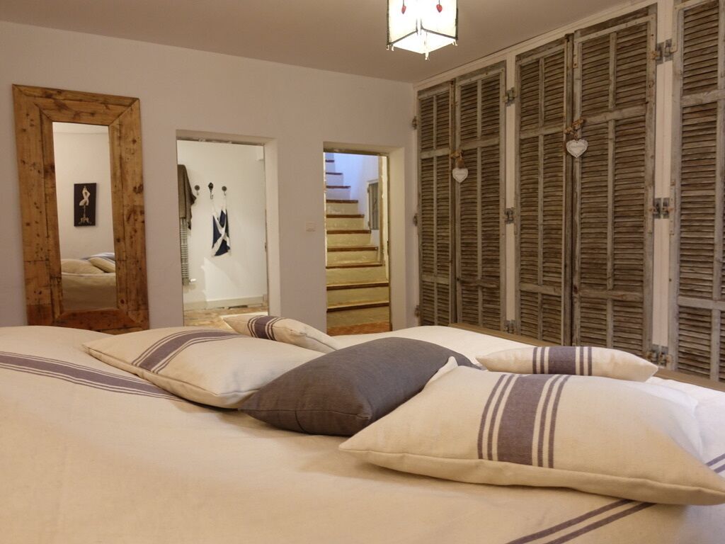 2 Schlafzimmer, Schreibtisch, Bügeleisen/Bügelbrett, WLAN