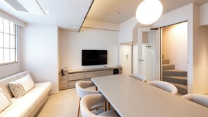 Deluxe Condo | In-room safe, laptop workspace, iron/ironing board, free WiFi - ENT TERRACE ASAKUSABASHI (Tokyo)