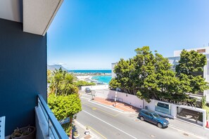 Property grounds - First Beach 203 by CTHA (Cape Town)