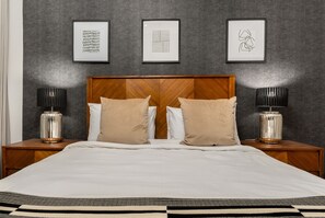 1 bedroom, iron/ironing board, WiFi - Rockwell 221 by CTHA (Cape Town)