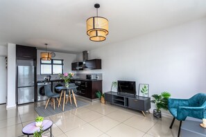 Interior - Knightsbridge 702W by CTHA (Cape Town)
