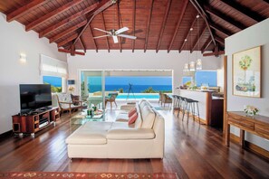 Living area - Villa Dream in Blue – 5-Bedroom Ocean View Villa with Pools in St. Martin (Happy Bay)