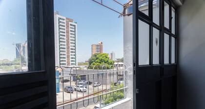 Apartment, sleeps up to 6 people, 105 mÂČ, furnished, Bairro de FĂĄtima, Jockey.