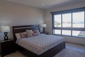 2 habitaciones, tabla de planchar con plancha y wifi