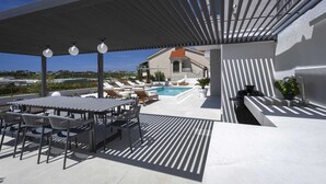 Outdoor dining - Luxury Villa Demi with Pool (Žrnovnica)