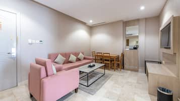 基本套房, 1 間臥室 | 起居區