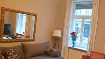 Apartment | Living room