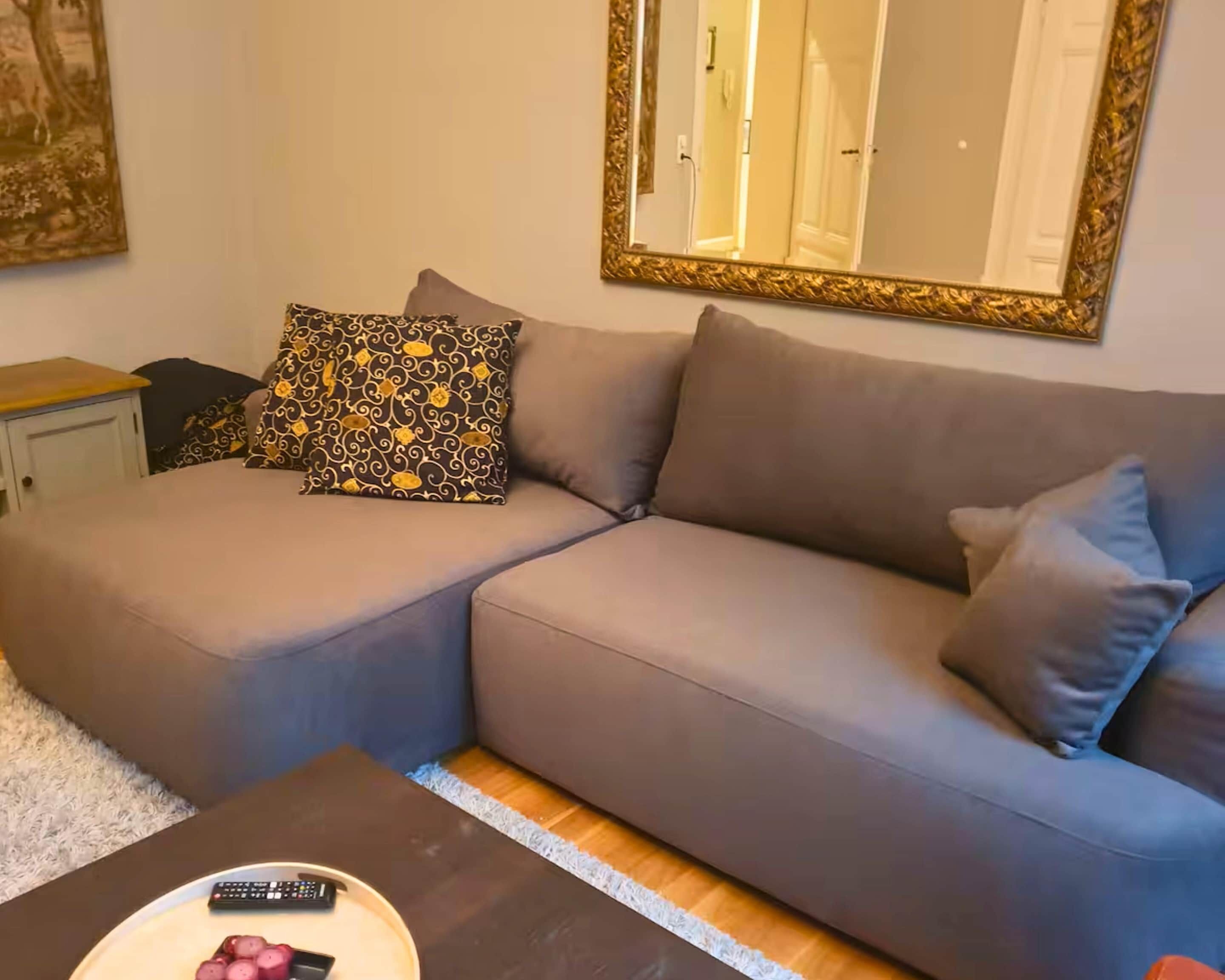 Apartment | Living room