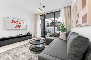 Apartment - Stayshort - Chic 1 Bedroom Apartment That Sleeps 2 in JVC (Dubai)