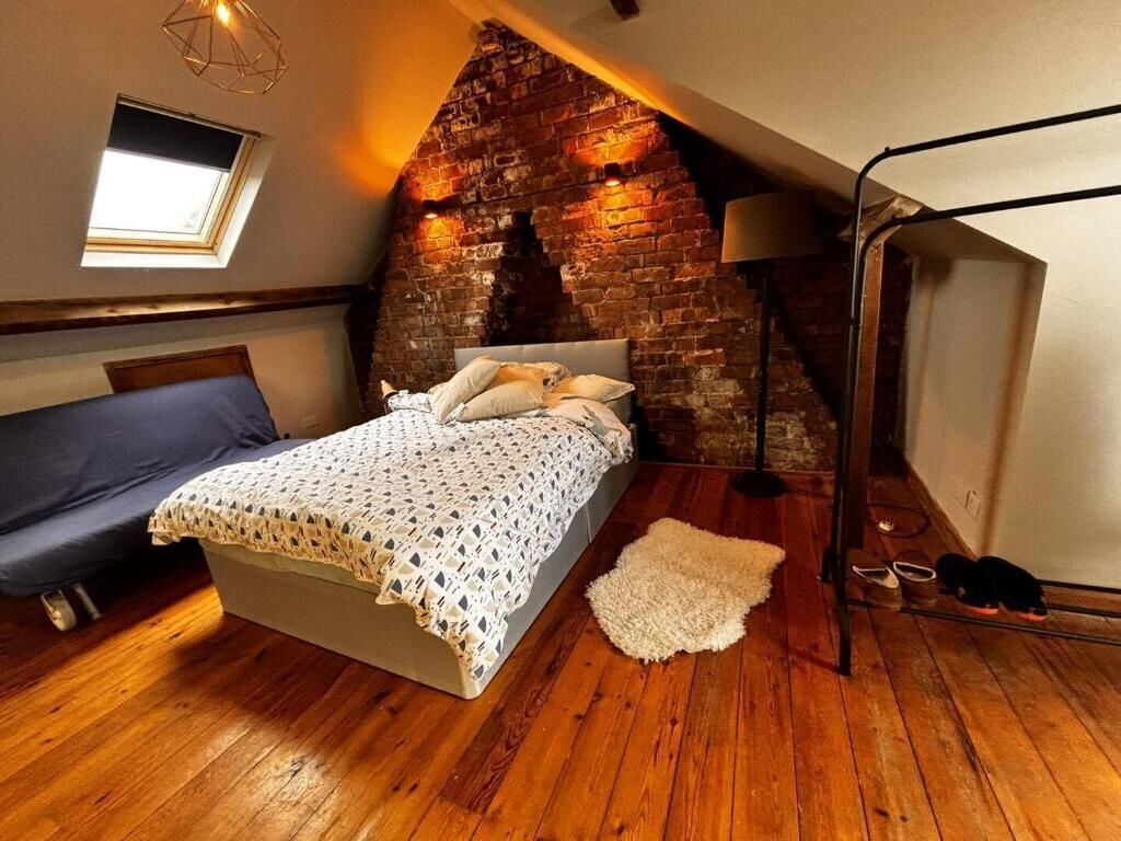 4 chambres, fer et planche à repasser, Wi-Fi, draps fournis