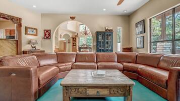 Smart TV, fireplace, video games, DVD player