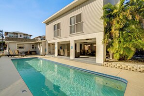 Pool - Unwind Poolside + Walk to Beach! Sarasota Retreat (Sarasota)