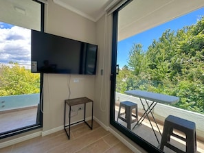 Interior - Pucón CENTRO - Steps away from Casino ENJOY - Apartment NEW - A/C - Volcano View (Pucon)