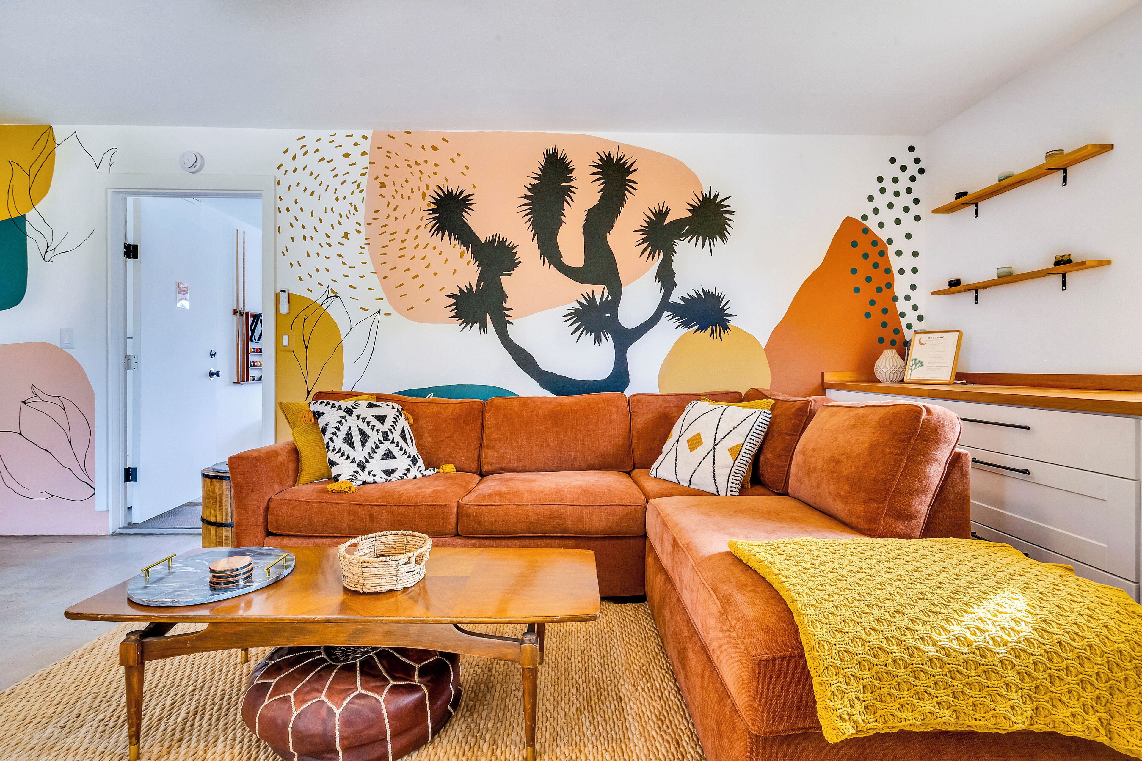 Smart-TV, Kamin, Tischfußball, Tischtennisplatte