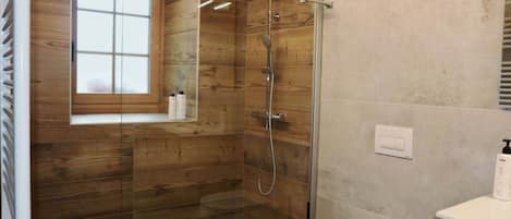 Dusche, Haartrockner