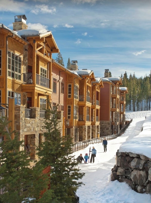 Snow and ski sports