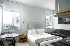 1 bedroom, iron/ironing board, WiFi, bed sheets - w* | Prestige Loft in the Heart of Bocagrande (Cartagena de Indias)