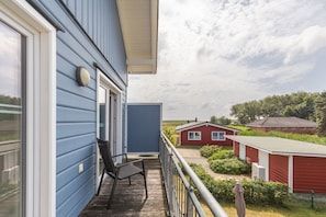 House | Balcony - Skandinavisches Reihenhaus in Dagbuell mit Sauna (Dagebuell)