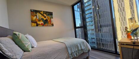 Fer et planche à repasser, Wi-Fi, draps fournis