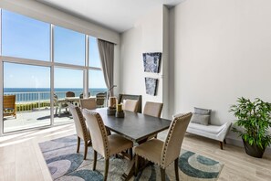 Dining - Luxurious 14th Floor Penthouse (Galveston)