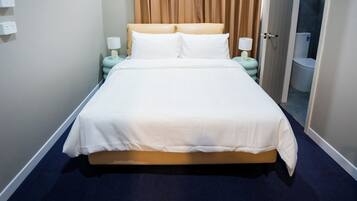 Double Room, 1 Queen Bed