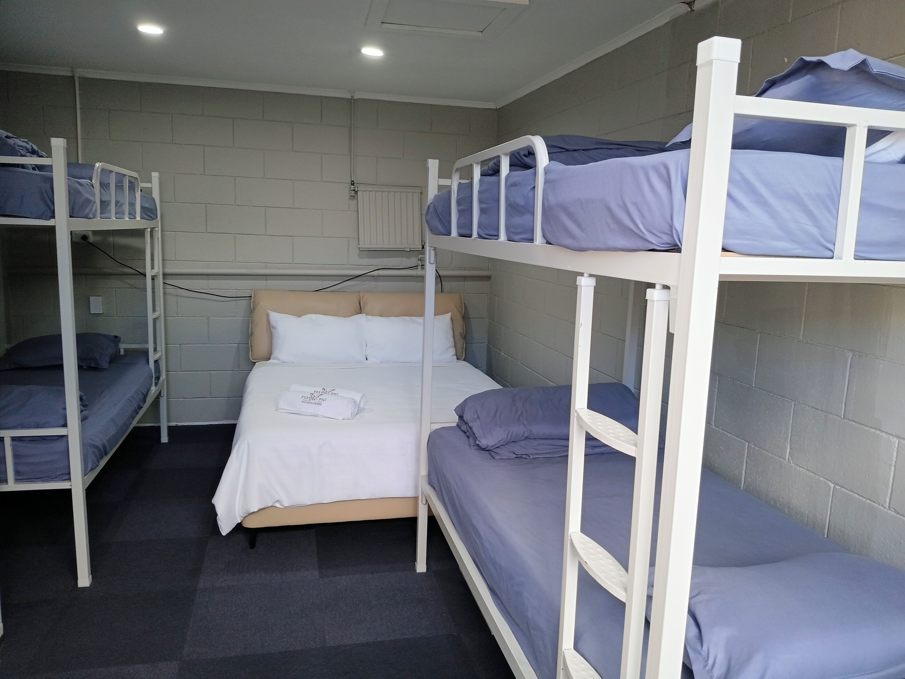 Family Room | Free WiFi, bed sheets