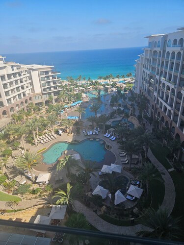 Luxurious, Spacious 1, 2, and 3 br available. INQUIRE FIRST INQUIRE ONLY.