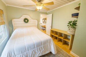 3 chambres, bureau, fer et planche à repasser, Wi-Fi gratuit