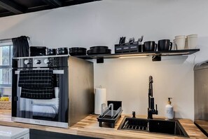 Nicht klassifiziertes Bild, 4 von 12, Schaltfläche