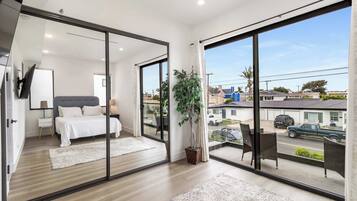 Fer et planche Ă repasser, Wi-Fi, draps fournis