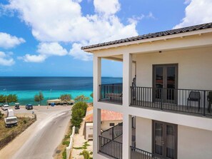 Exterior - Bonaire Beach Apartments 14 with spectacular sea views and beautiful sunsets every evening (Kralendijk)