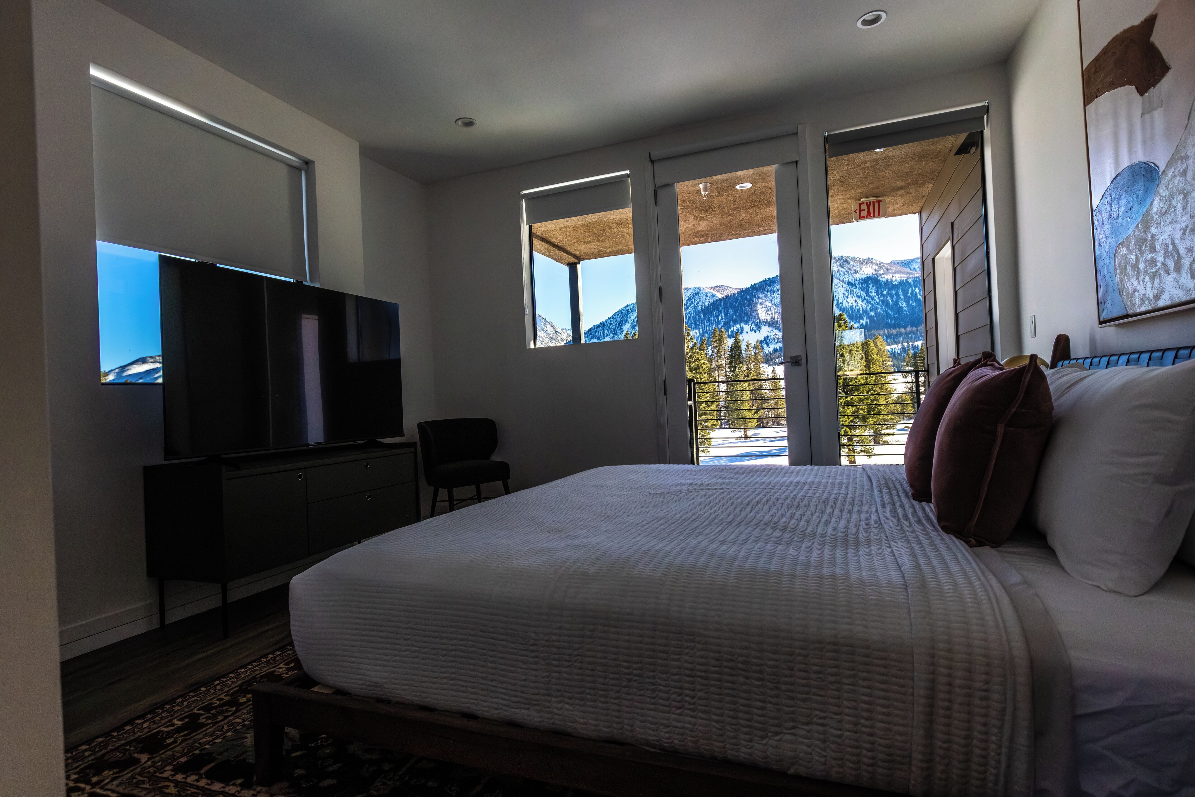 高级开间, 山景 | 加厚床垫、免费 WiFi、床单