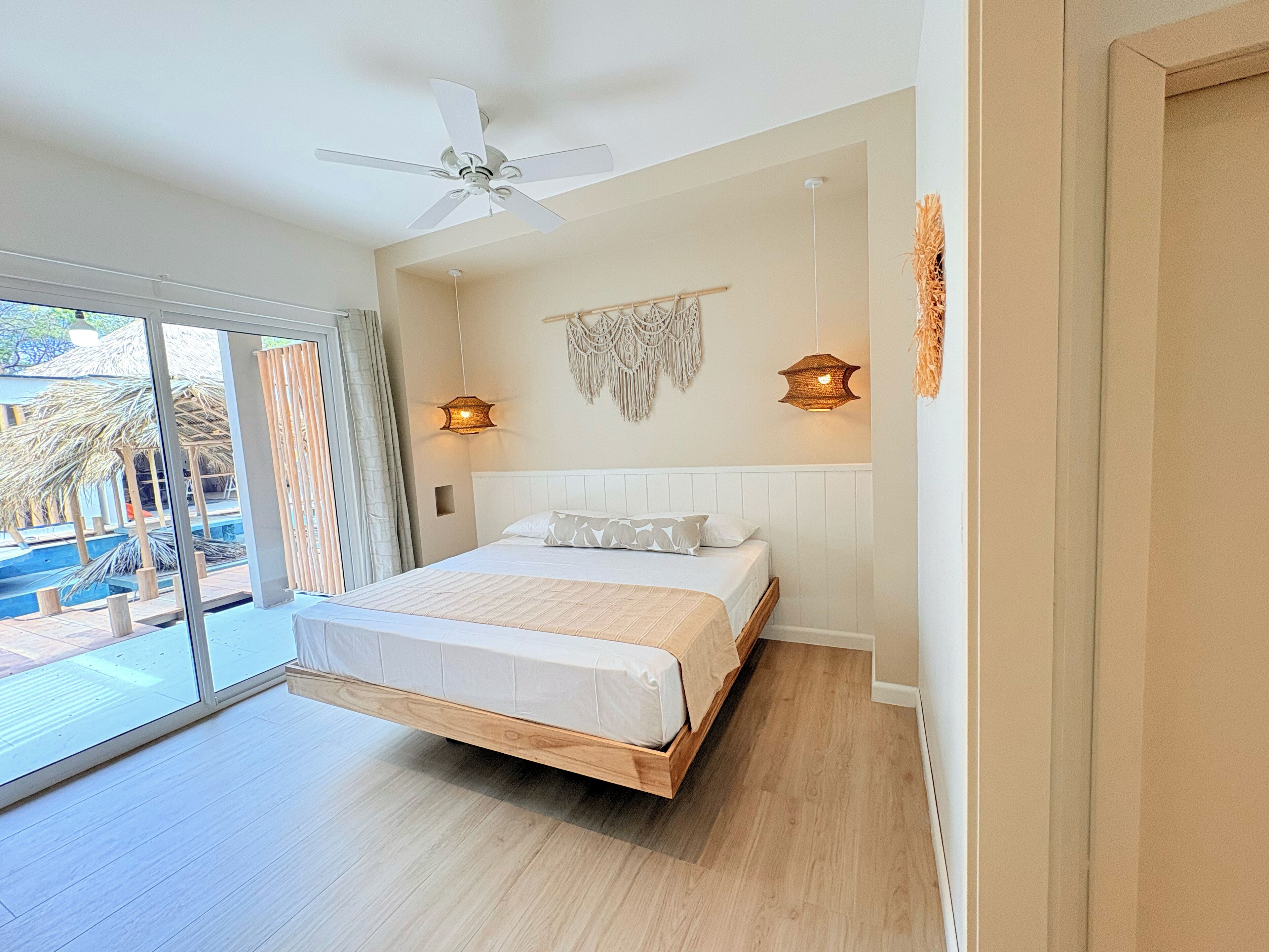 Memory foam beds, in-room safe, desk, laptop workspace