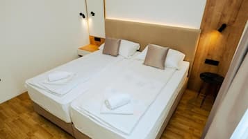 Comfort Double Room, Balcony, Mountain View | Free WiFi