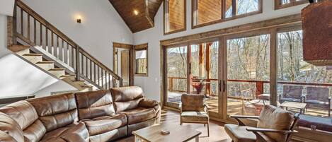 Smart TV, fireplace, video games