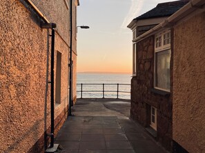 Property grounds - Ammil Bespoke (St Ives)