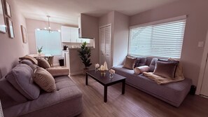 Classic Apartment | Living area - Oneluxstay Near Redondo Beach (Redondo Beach)