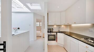 House | 1 bedroom