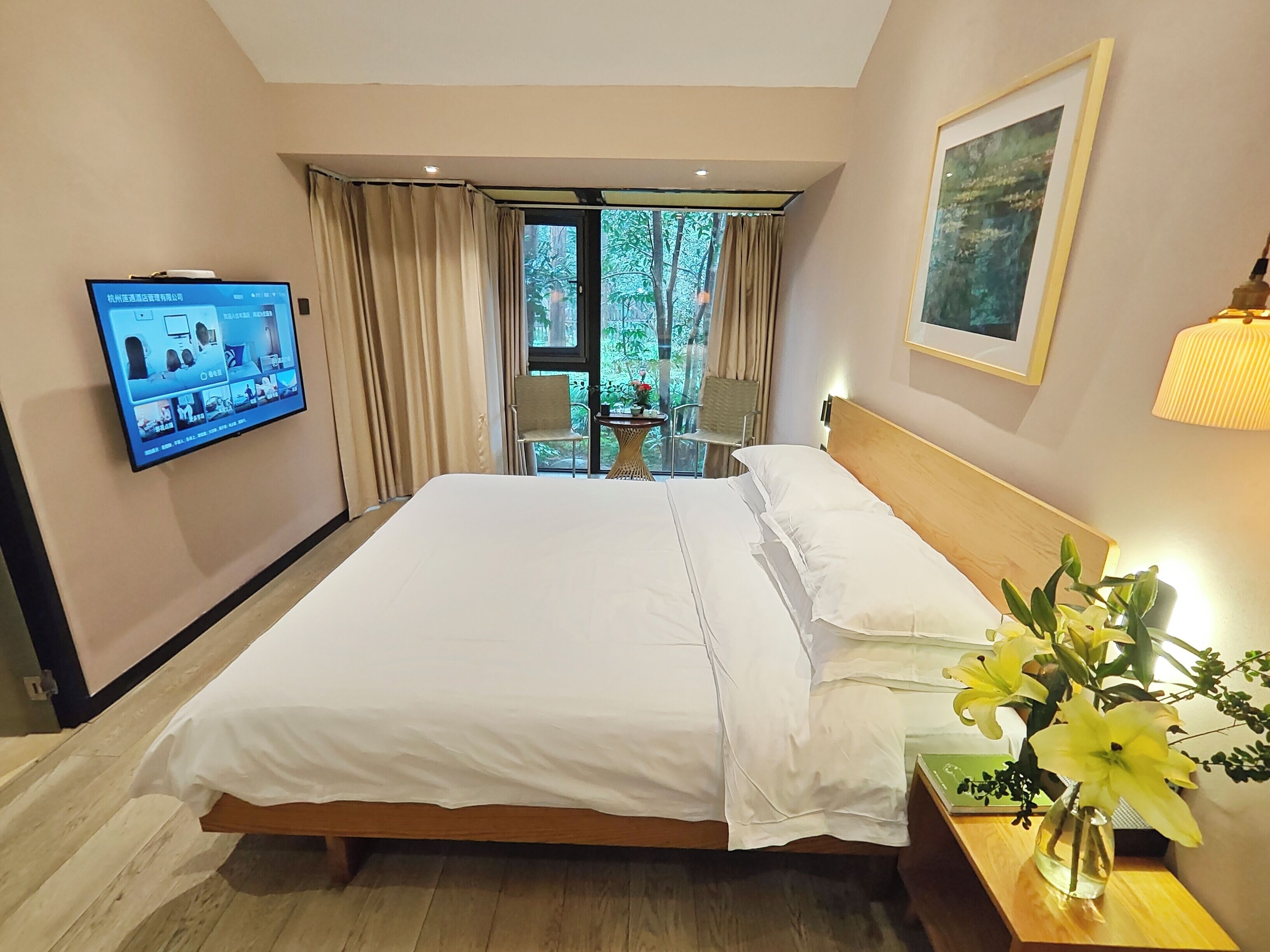 Senior Double Room, Park View | Free WiFi