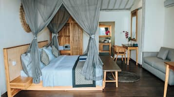 Vila superior, 1 quarto, piscina particular | Escrivaninha, Wi-Fi de cortesia